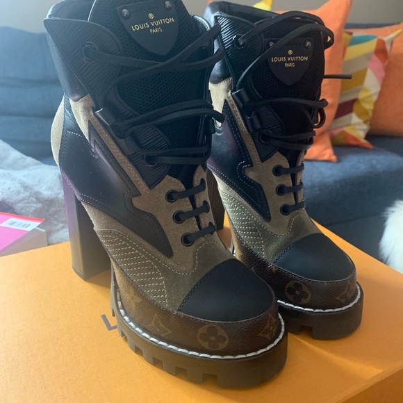 Louis Vuitton Star Trail Ankle Boot - Picture 6 of 15